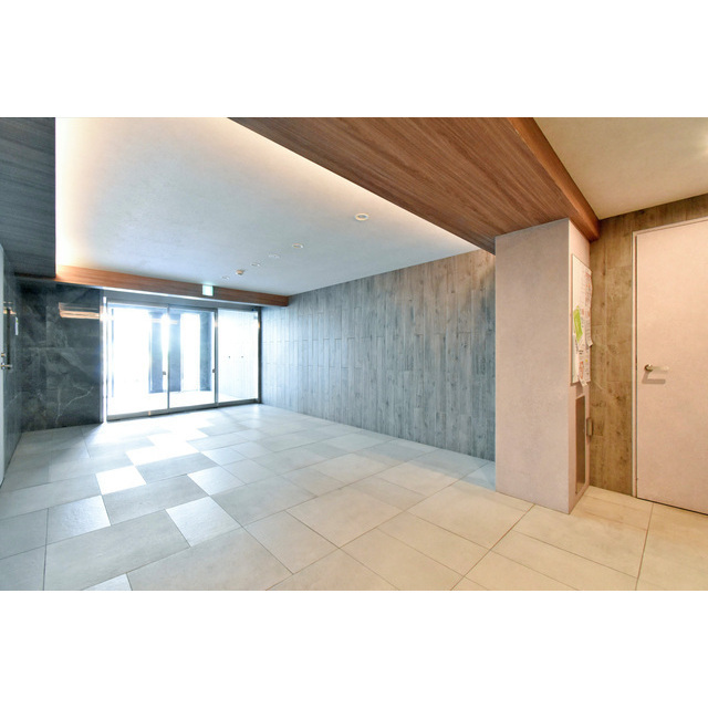 居室・リビング　こちらの居間で趣味の時間をお楽しみください