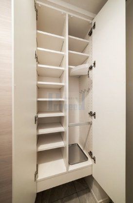 玄関　たっぷりシューズボックス☆