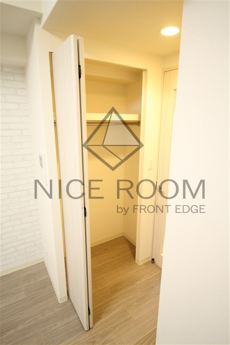 収納　プレサンス大手前ピリオド　収納