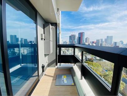 バルコニー　バルコニー