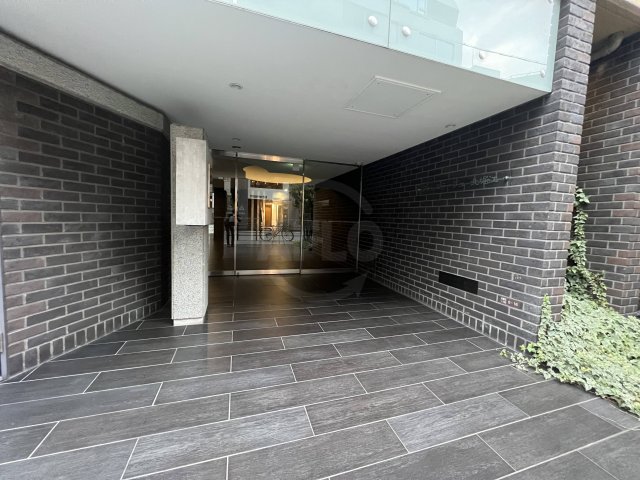 エントランス　フォレステージュ北堀江　エントランス