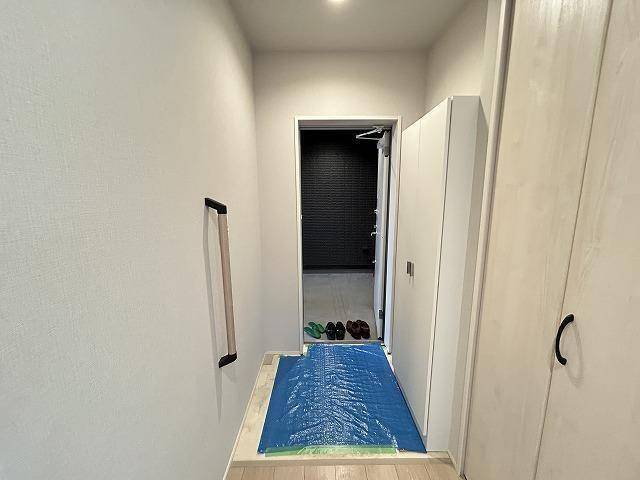 玄関　シューズボックス完備