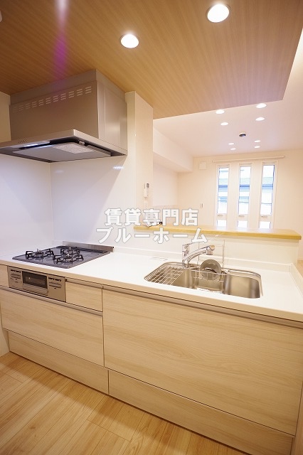 キッチン　グリル付きのシステムキッチン！