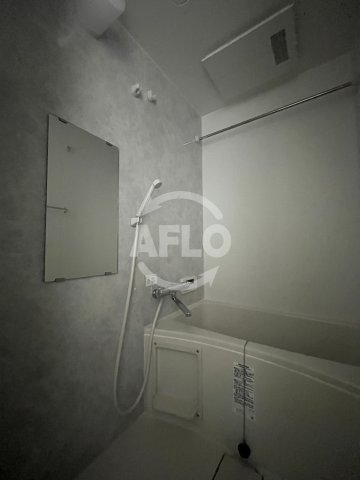 バス・シャワールーム　THE RESIDENCE H　浴室