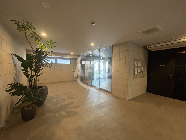 ロビー　THE RESIDENCE H　ロビー