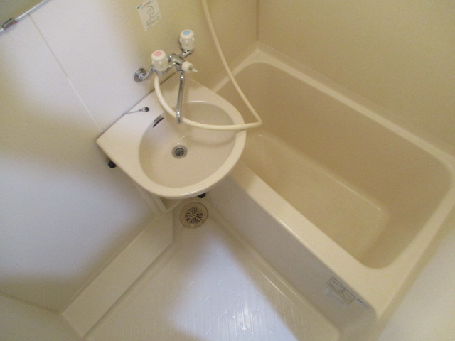 バス・シャワールーム　きれいなお風呂です