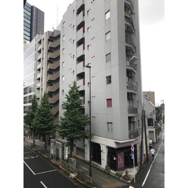 その他　１Ｆ店舗管理外、バス停（大坂上）