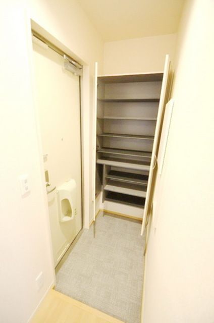 玄関　同施工会社イメージ