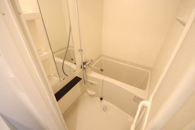 バス・シャワールーム　※別号室の参考写真のため、現状優先となります。