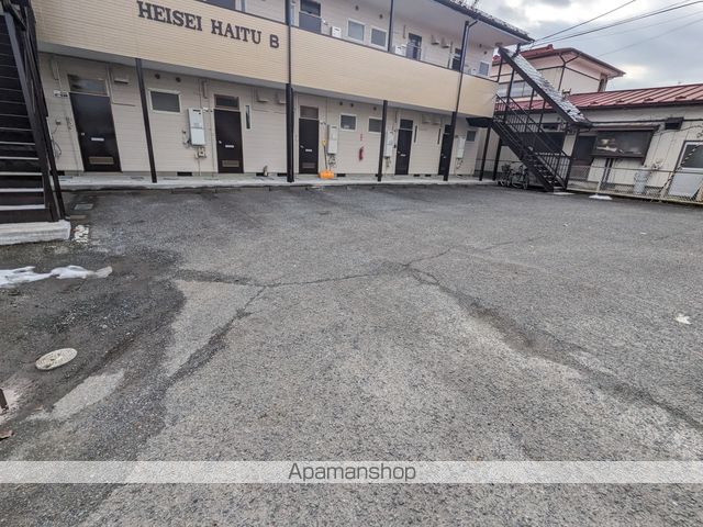 駐車場　駐車場