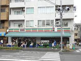 コンビニ　コア三田店（コンビニ）まで150m
