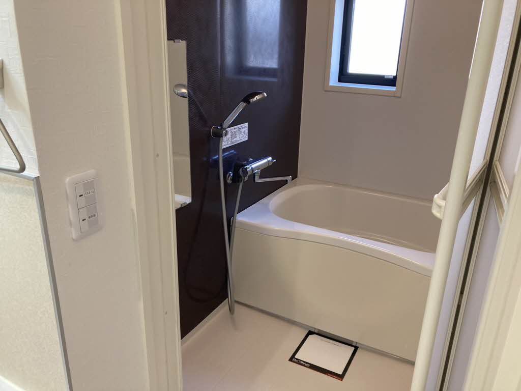 バス・シャワールーム　浴室