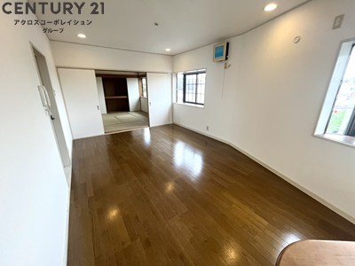 居室・リビング　12帖の広々としたLDK。