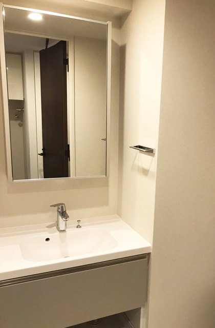 洗面設備　※写真は同タイプ住戸です。