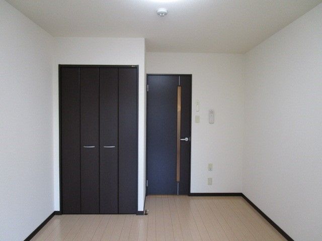 居室・リビング　収納