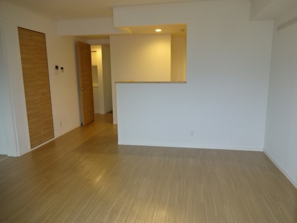 居室・リビング　※別部屋写真