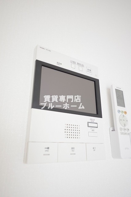 セキュリティ　モニター付きインターホン！