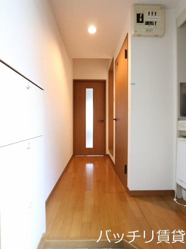玄関　画像は別号室写真の為、現状を優先いたします。