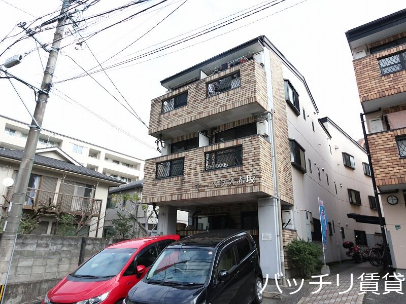 建物外観　オートロック付き