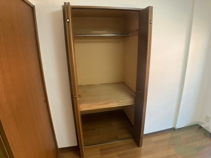 収納　収納もバッチリあるのでお部屋が片付きますよ！