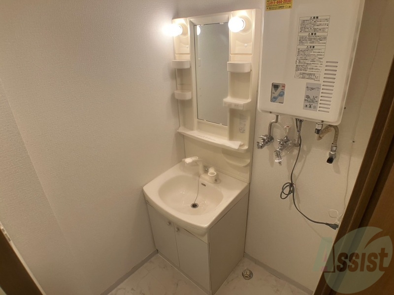 洗面設備　シャンプードレッサーで身支度もラクラクです！