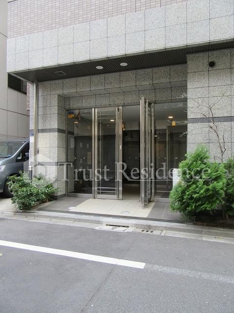 エントランス　エントランス前