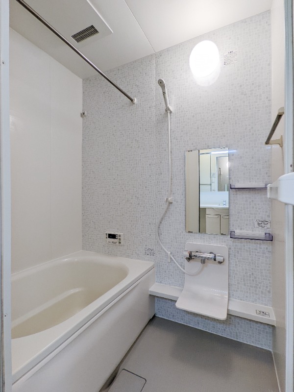 バス・シャワールーム　図面と現状に相違がある場合には現状を優先