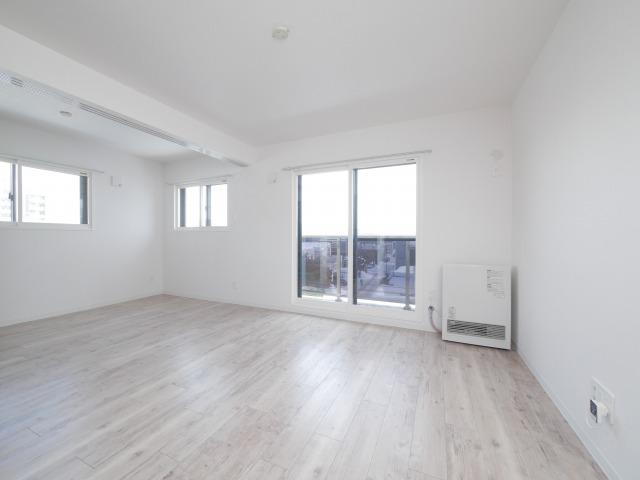 バルコニー　☆9.8帖のリビングです！