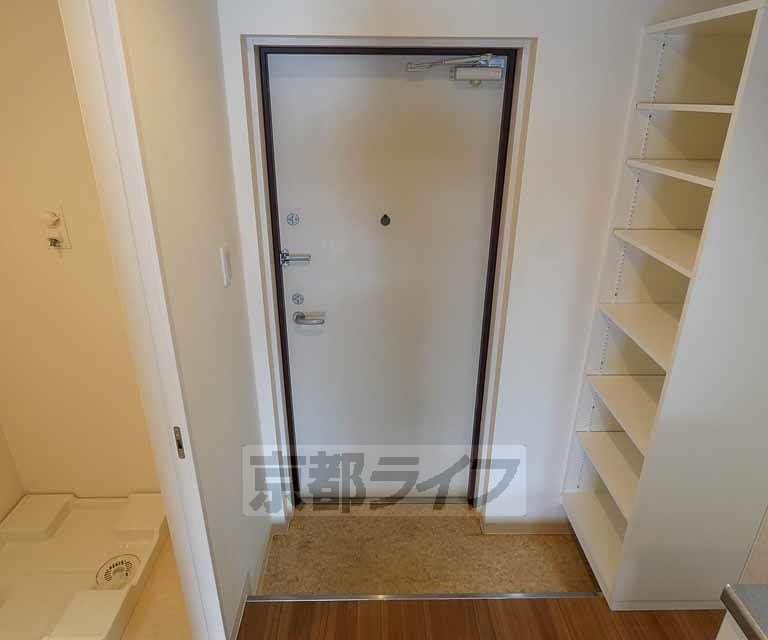 玄関　玄関です。