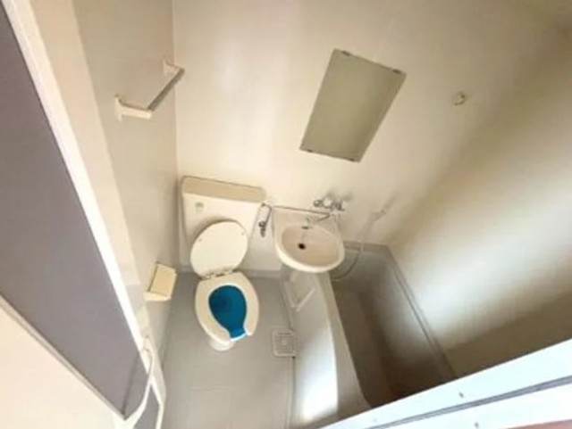 バス・シャワールーム　１Ｆ他部屋参考。