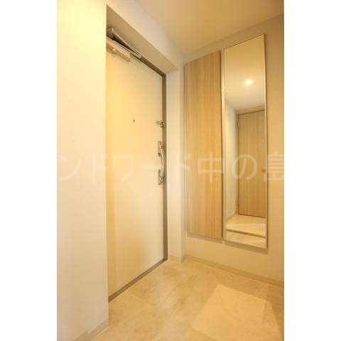 玄関　詳細は、ウィンドワード中の島店までご相談下さい。