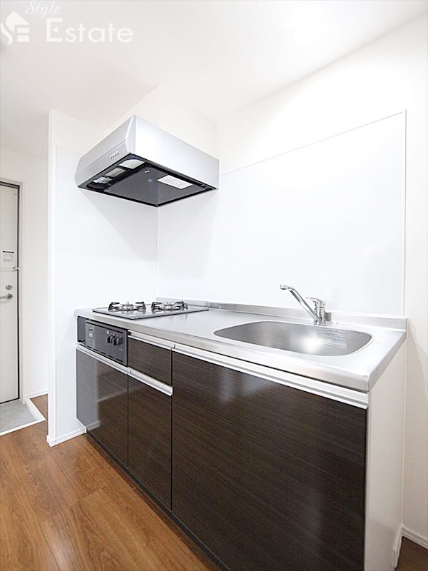 キッチン　システムキッチン（2口コンロ）