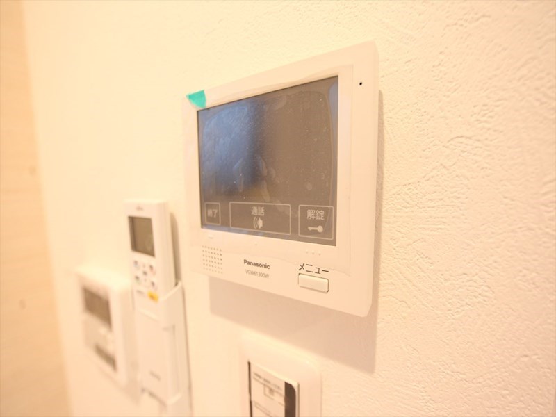 セキュリティ　ＴＶモニター付インターホン　イメージ写真