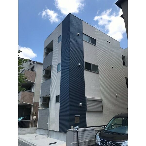 建物外観　外観　オートロック付　宅配ＢＯＸ有り