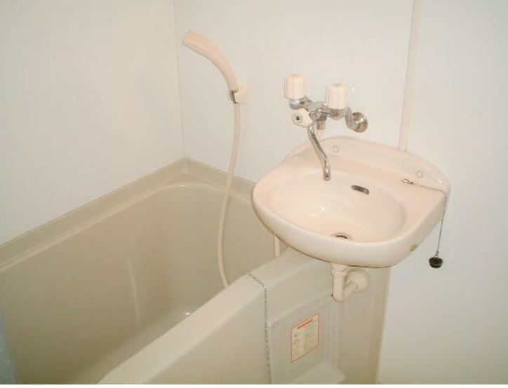 バス・シャワールーム　（別タイプ参考写真）シンシア千駄木　文京区千駄木3