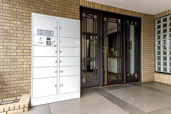 エントランス　★お問い合わせはタウンハウジングまで★