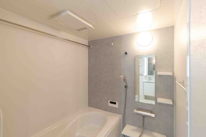 バス・シャワールーム　追焚機能付き１坪バスルーム