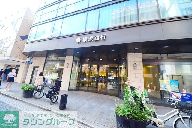 銀行　横浜銀行元町支店（銀行）まで1920m