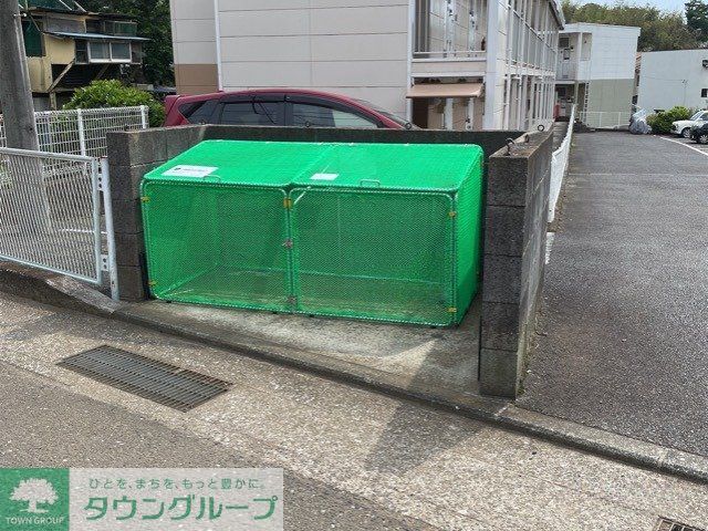 居室・リビング　家具家電はメーカー等が異なる場合がございます