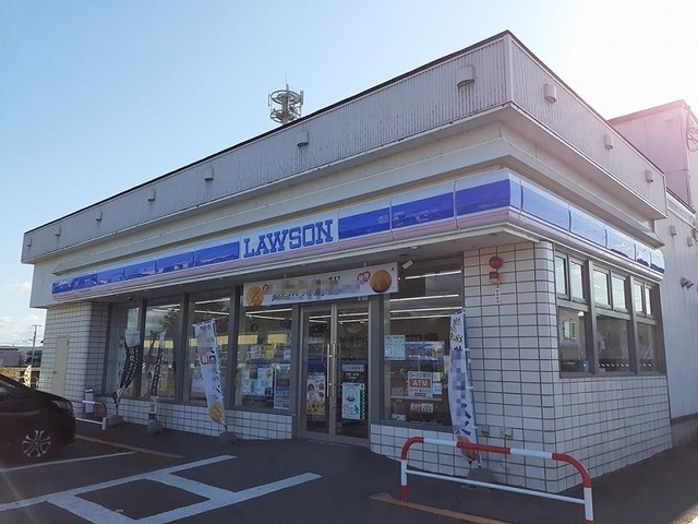 コンビニ　ローソン栗山中里店（コンビニ）まで76m