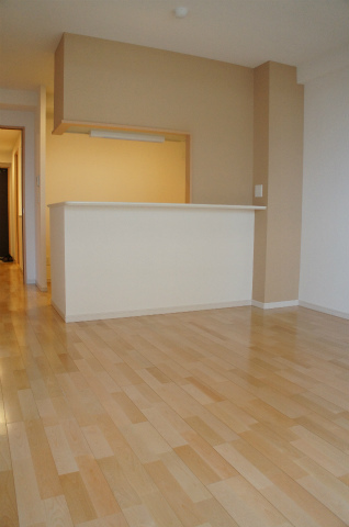 居室・リビング　広々１２．９帖♪