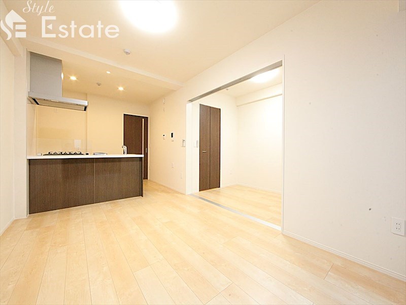 居室・リビング　内装