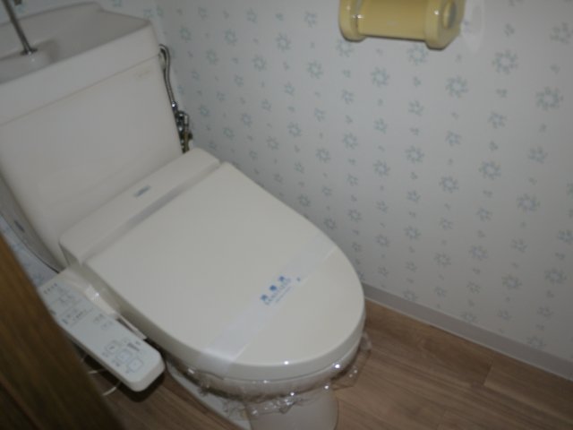 トイレ　ウォシュレットサービス品です