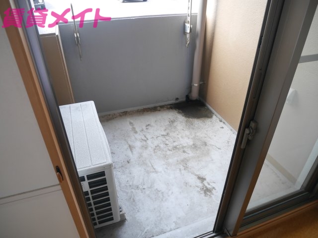 バルコニー　別部屋参考写真です