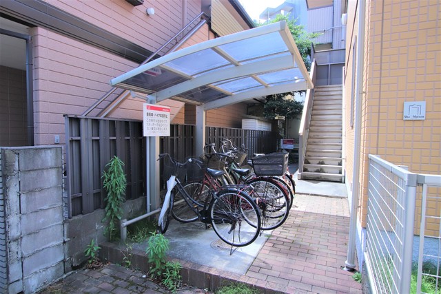 その他共有部分　屋根付きの駐輪場