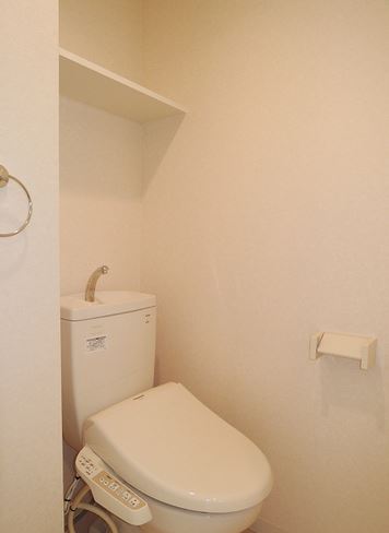 トイレ　★温水洗浄便座★