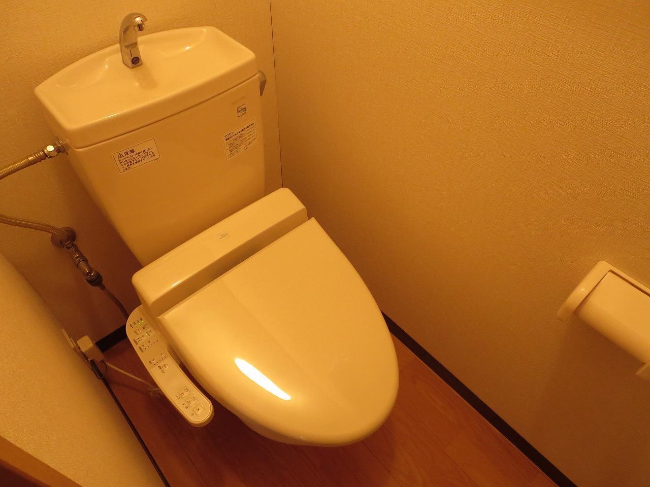 トイレ　ウォシュレット付きトイレ☆