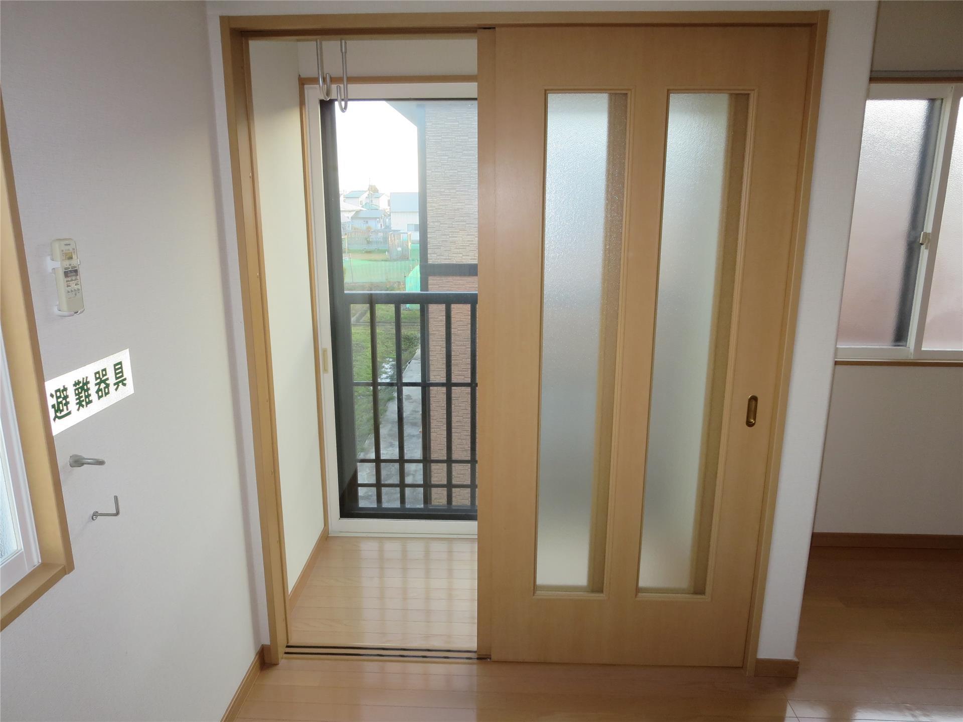 バルコニー　サンルーム付き！