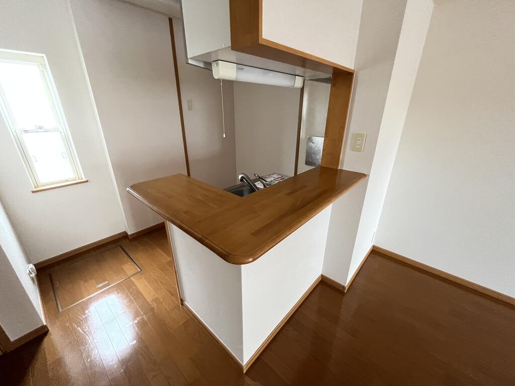 その他部屋・スペース　対面式キッチン1