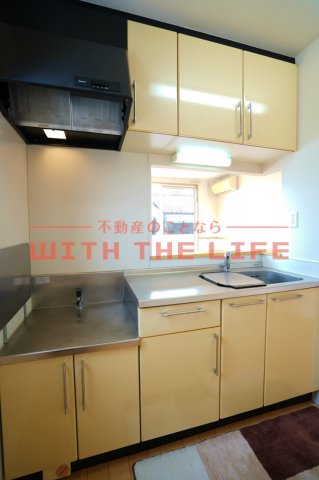 キッチン　コンパクトなキッチンで掃除もラクラク